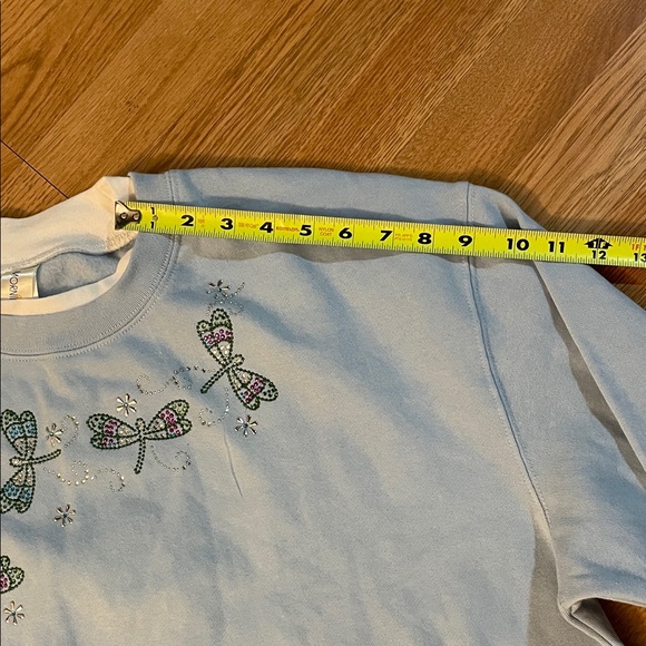 Light Blue Crewneck with Dragonfly Embroidery - Picture 7 of 7